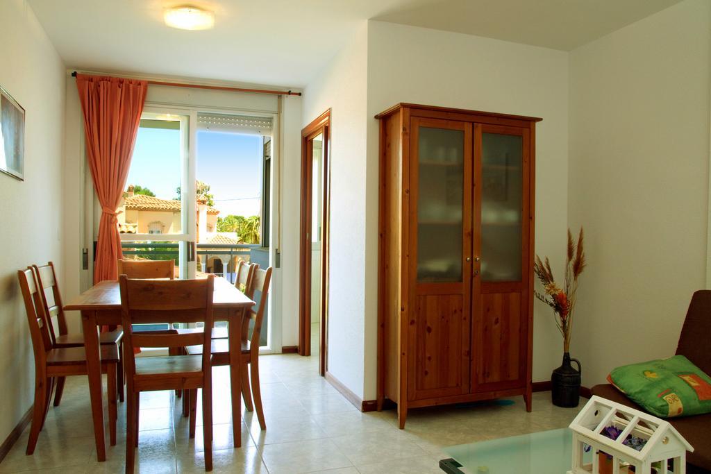 Rentalmar Riviera Miami Platja  Exterior foto